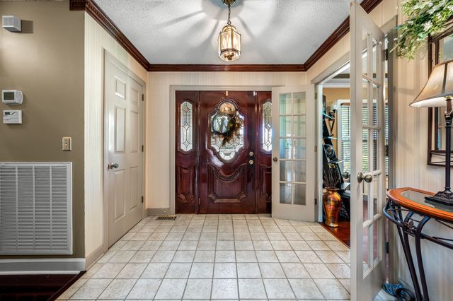 1712 Lake Grassland, W, Gallatin, TN 37066