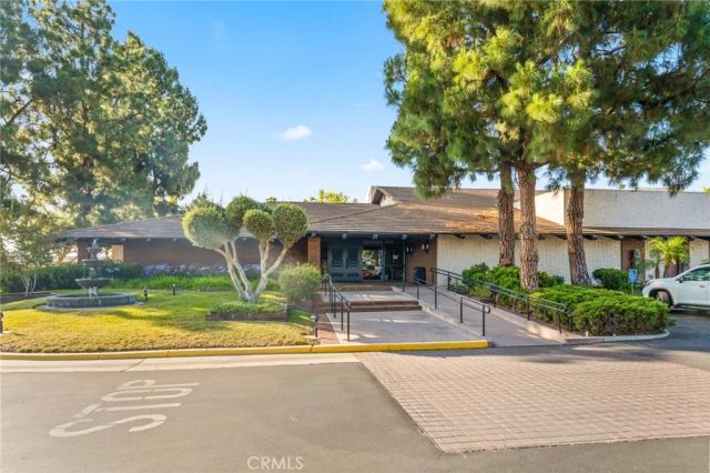 24001 Muirlands 310, Lake Forest, CA 92630