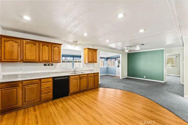 24001 Muirlands 310, Lake Forest, CA 92630