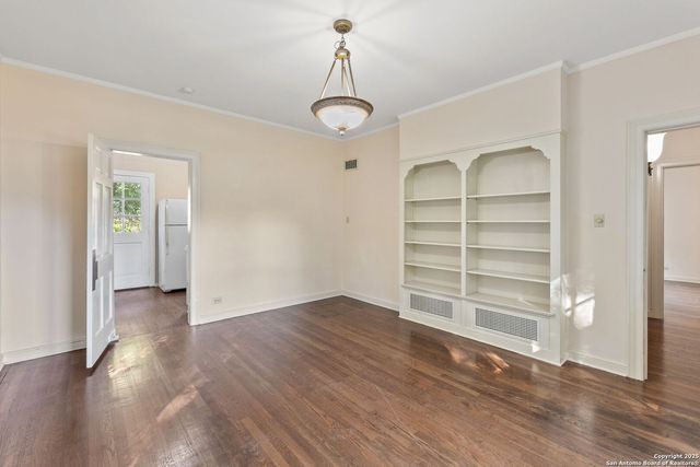 231 Belvidere, Olmos Park, TX 78212