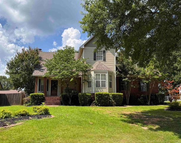 106 Red Oak Lane, Searcy, AR 72143