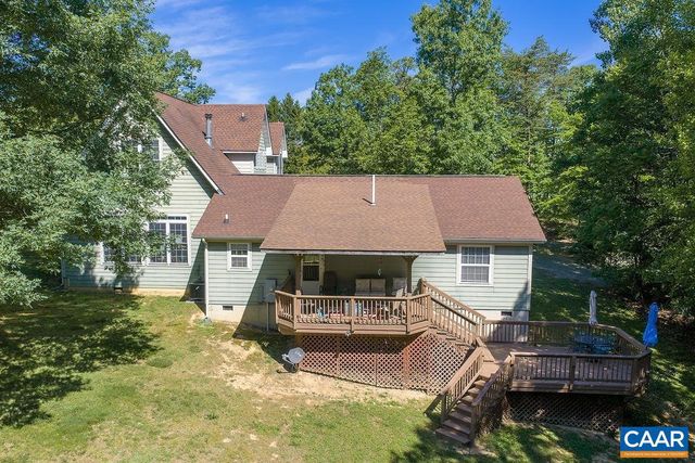 2851 MARTIN KINGS RD, Scottsville, VA 24590