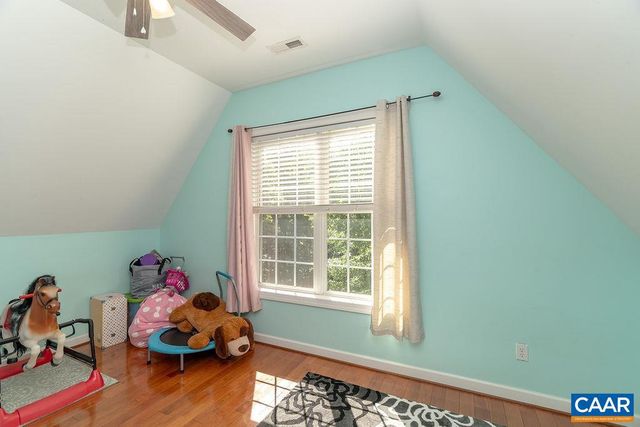 2851 MARTIN KINGS RD, Scottsville, VA 24590