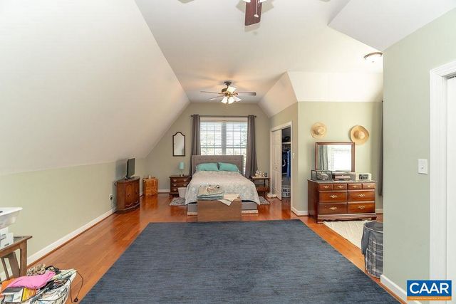 2851 MARTIN KINGS RD, Scottsville, VA 24590