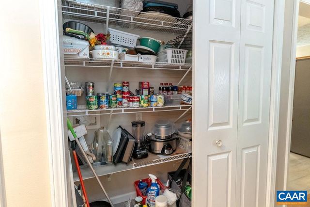 2851 MARTIN KINGS RD, Scottsville, VA 24590