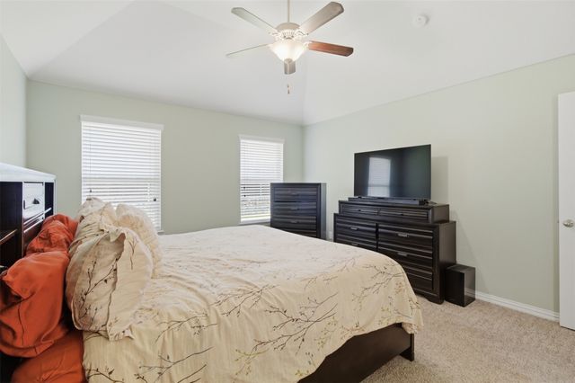 909 Black Hawk Drive, Princeton, TX 75407