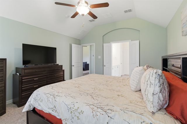 909 Black Hawk Drive, Princeton, TX 75407