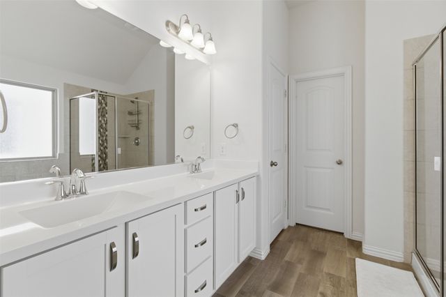 909 Black Hawk Drive, Princeton, TX 75407
