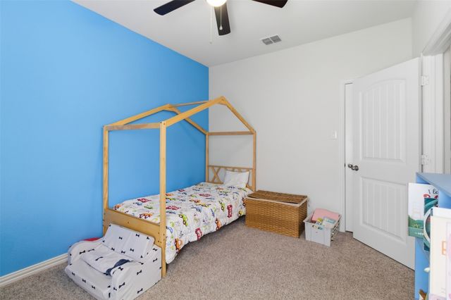 909 Black Hawk Drive, Princeton, TX 75407
