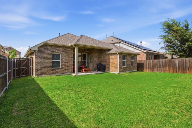 909 Black Hawk Drive, Princeton, TX 75407