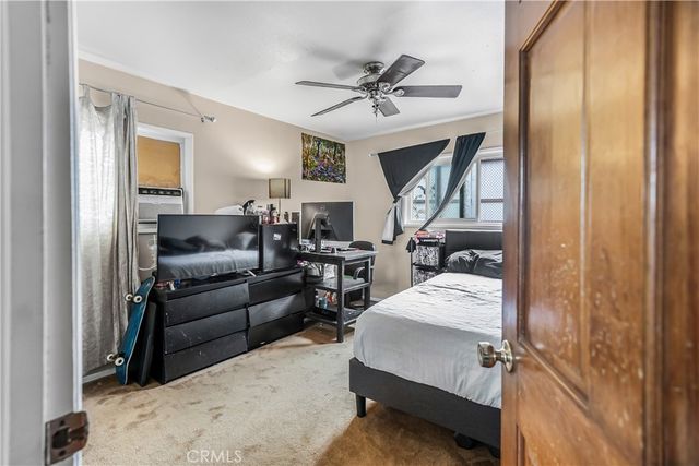 953 Hollins, Los Angeles, CA 90023