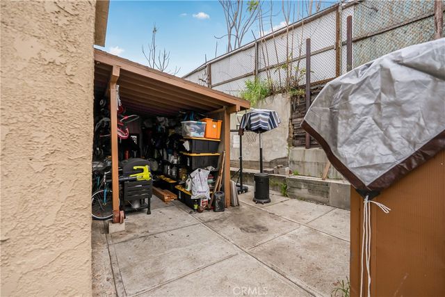 953 Hollins, Los Angeles, CA 90023
