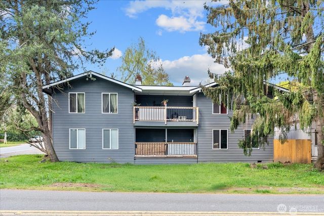 10443 17th Avenue SW, Seattle, WA 98146