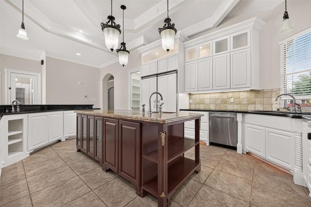 4011 Westerdale Drive, Fulshear, TX 77441