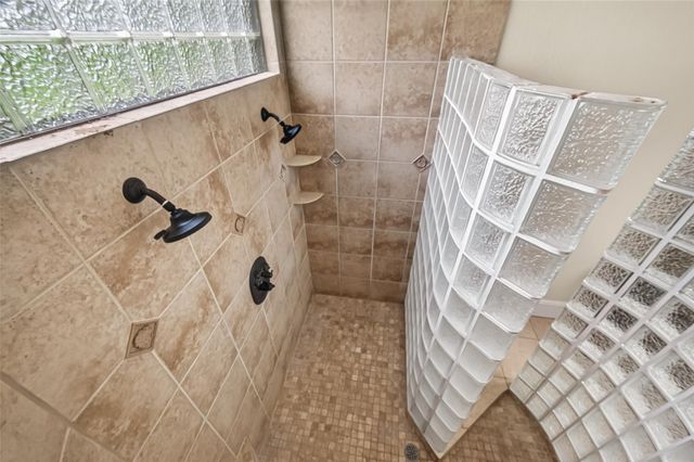 4011 Westerdale Drive, Fulshear, TX 77441