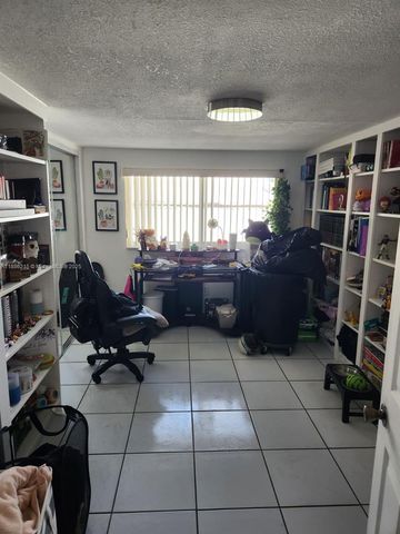 614 E 56th St, Hialeah, FL 33013