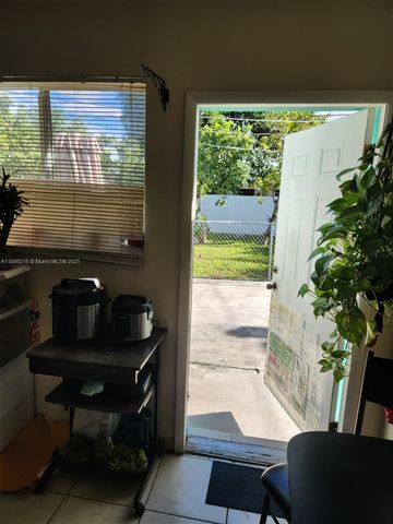 614 E 56th St, Hialeah, FL 33013