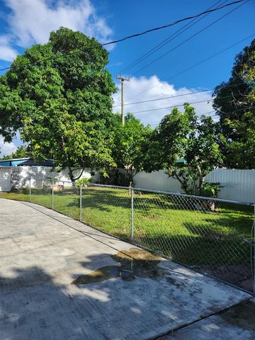 614 E 56th St, Hialeah, FL 33013