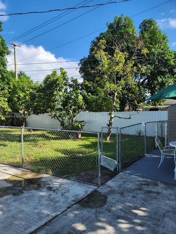 614 E 56th St, Hialeah, FL 33013