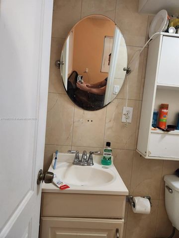 614 E 56th St, Hialeah, FL 33013