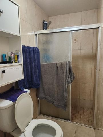 614 E 56th St, Hialeah, FL 33013