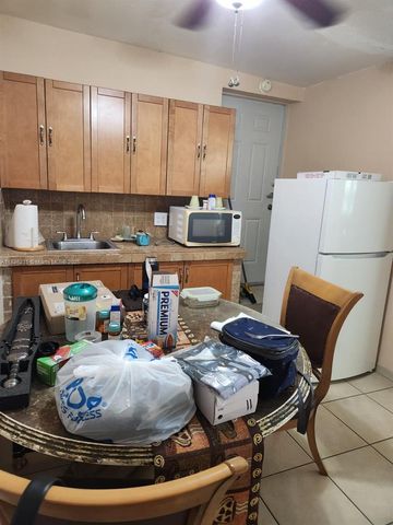 614 E 56th St, Hialeah, FL 33013