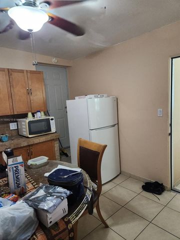 614 E 56th St, Hialeah, FL 33013