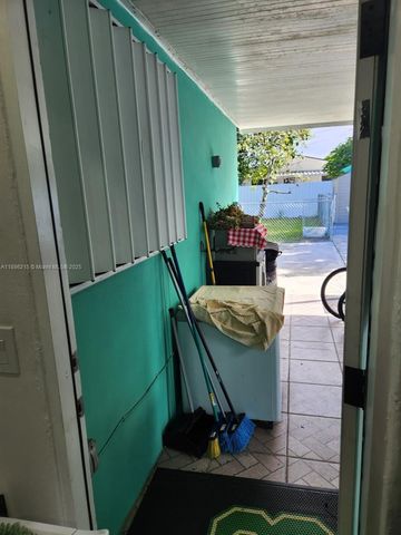 614 E 56th St, Hialeah, FL 33013