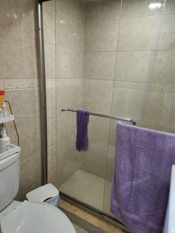 614 E 56th St, Hialeah, FL 33013