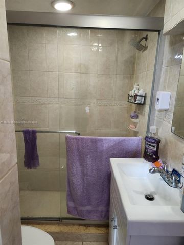 614 E 56th St, Hialeah, FL 33013