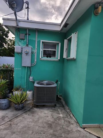 614 E 56th St, Hialeah, FL 33013