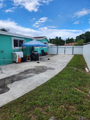 614 E 56th St, Hialeah, FL 33013