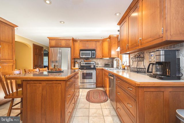 532 GRUBER RD, Harleysville, PA 19438