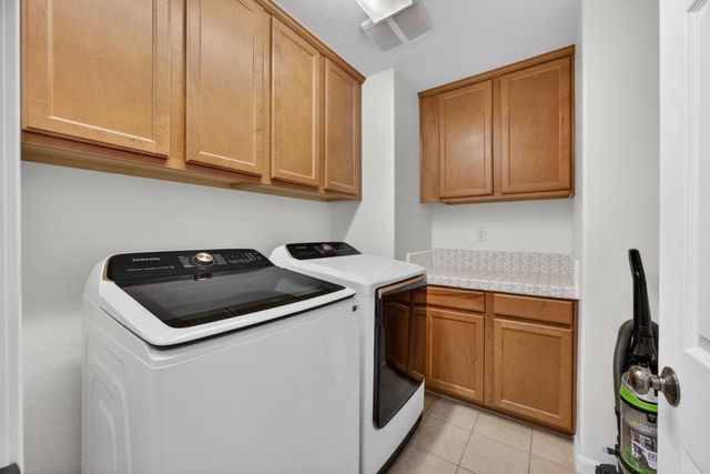 8556 Hawley Way, Elk Grove, CA 95624