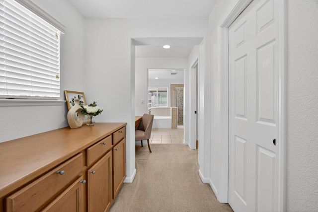 8556 Hawley Way, Elk Grove, CA 95624