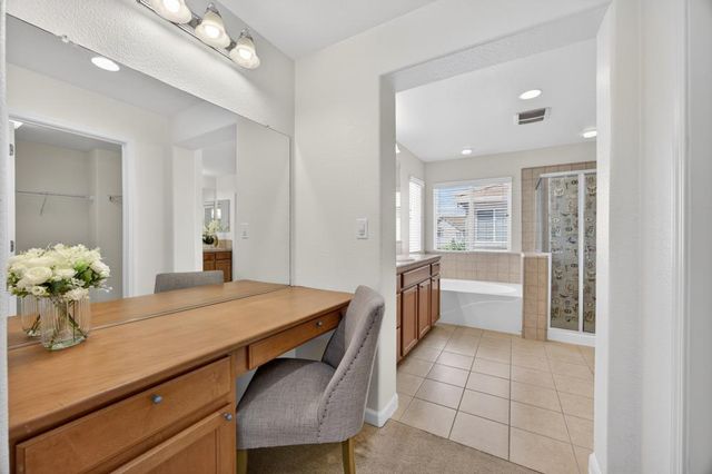 8556 Hawley Way, Elk Grove, CA 95624