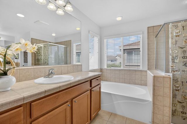 8556 Hawley Way, Elk Grove, CA 95624