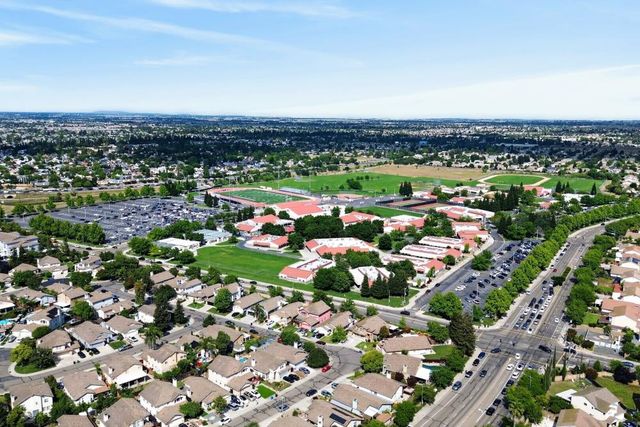 8556 Hawley Way, Elk Grove, CA 95624