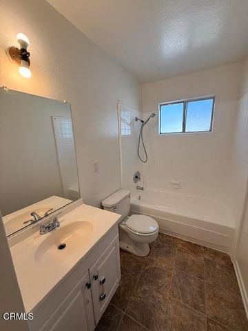 2636 Tiller Avenue, Port Hueneme, CA 93041