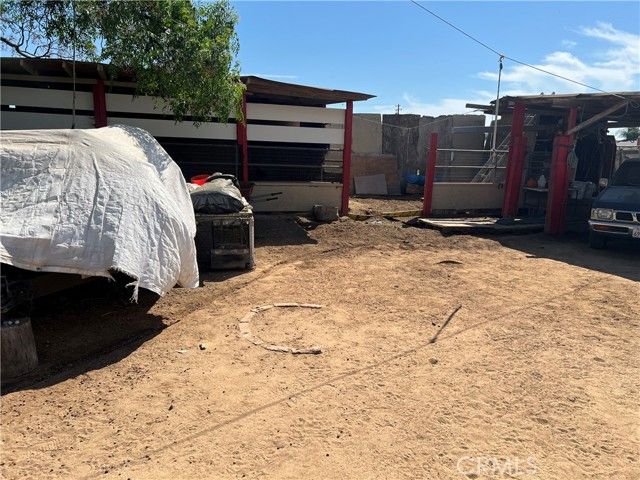 9206 Limonite, Jurupa Valley, CA 92509