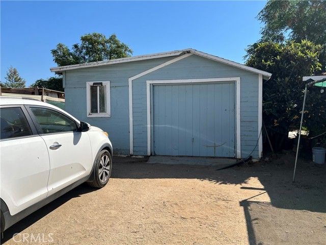 9206 Limonite, Jurupa Valley, CA 92509