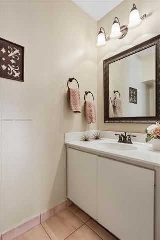 11230 SW 59th Pl, Cooper City, FL 33330