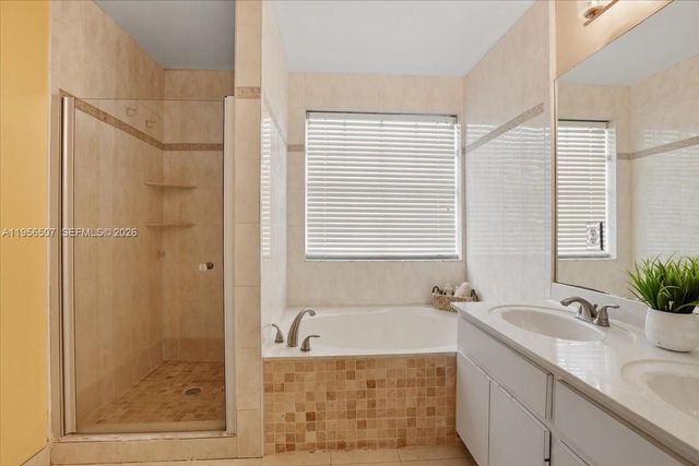 11230 SW 59th Pl, Cooper City, FL 33330