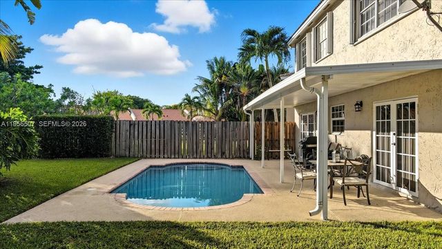 11230 SW 59th Pl, Cooper City, FL 33330