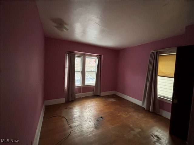 9107 Empire Avenue, Cleveland, OH 44108