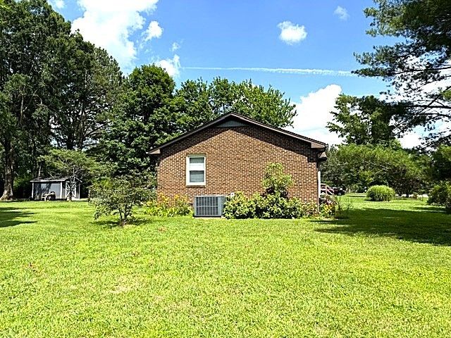 1438 Veterans Pkwy, Murfreesboro, TN 37128
