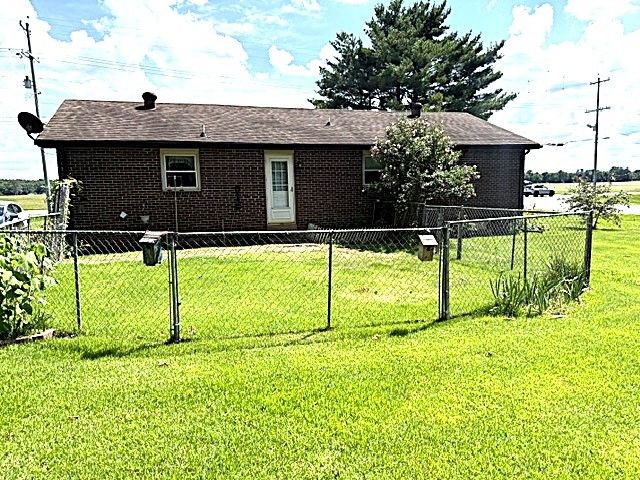 1438 Veterans Pkwy, Murfreesboro, TN 37128