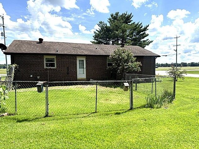 1438 Veterans Pkwy, Murfreesboro, TN 37128