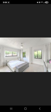 7520 NW 8th Court, Plantation, FL 33317