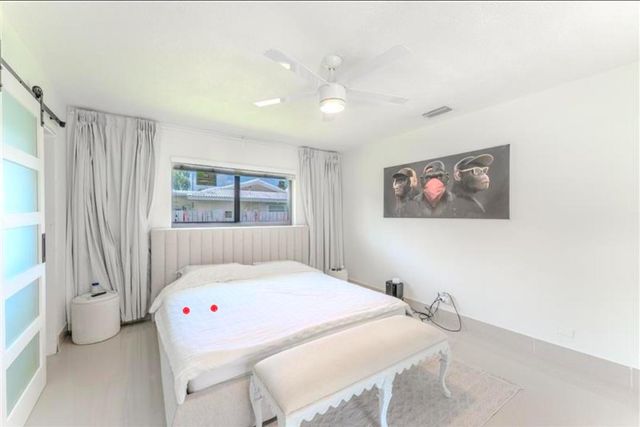 7520 NW 8th Court, Plantation, FL 33317